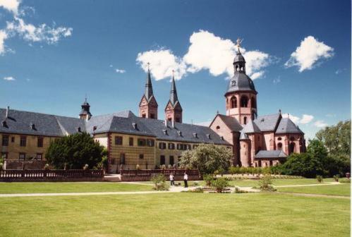 Apartments Seligenstadt Bagian luar foto